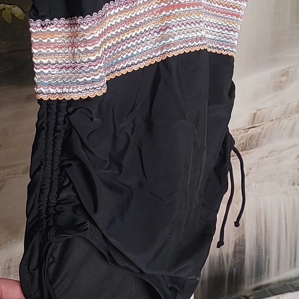 NWT! Blooming Jelly Womens Large black with colorful band one piece bathing suit